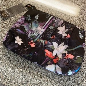 Calia travel bag set